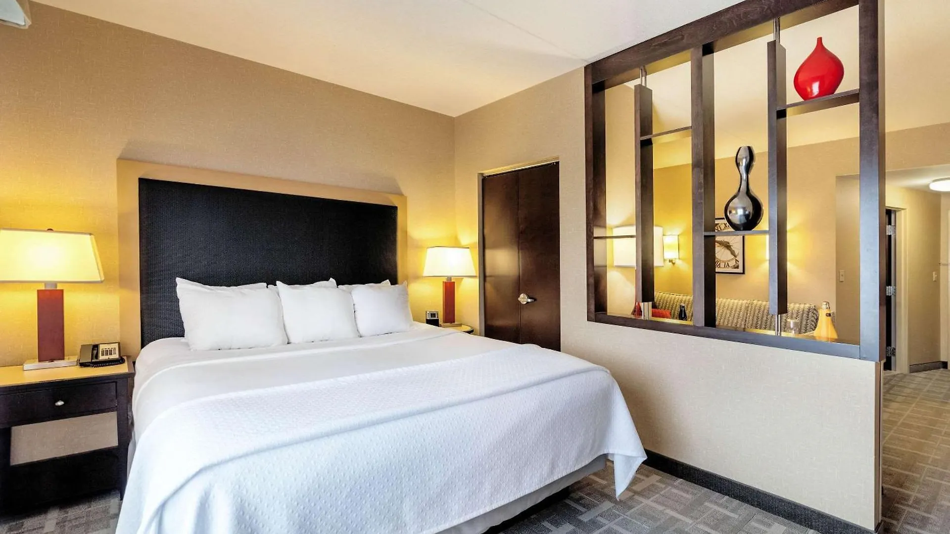 Cambria Hotel Pittsburgh - Downtown