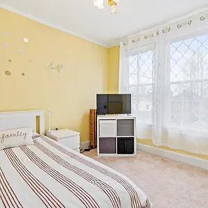  Homestay Cozy In