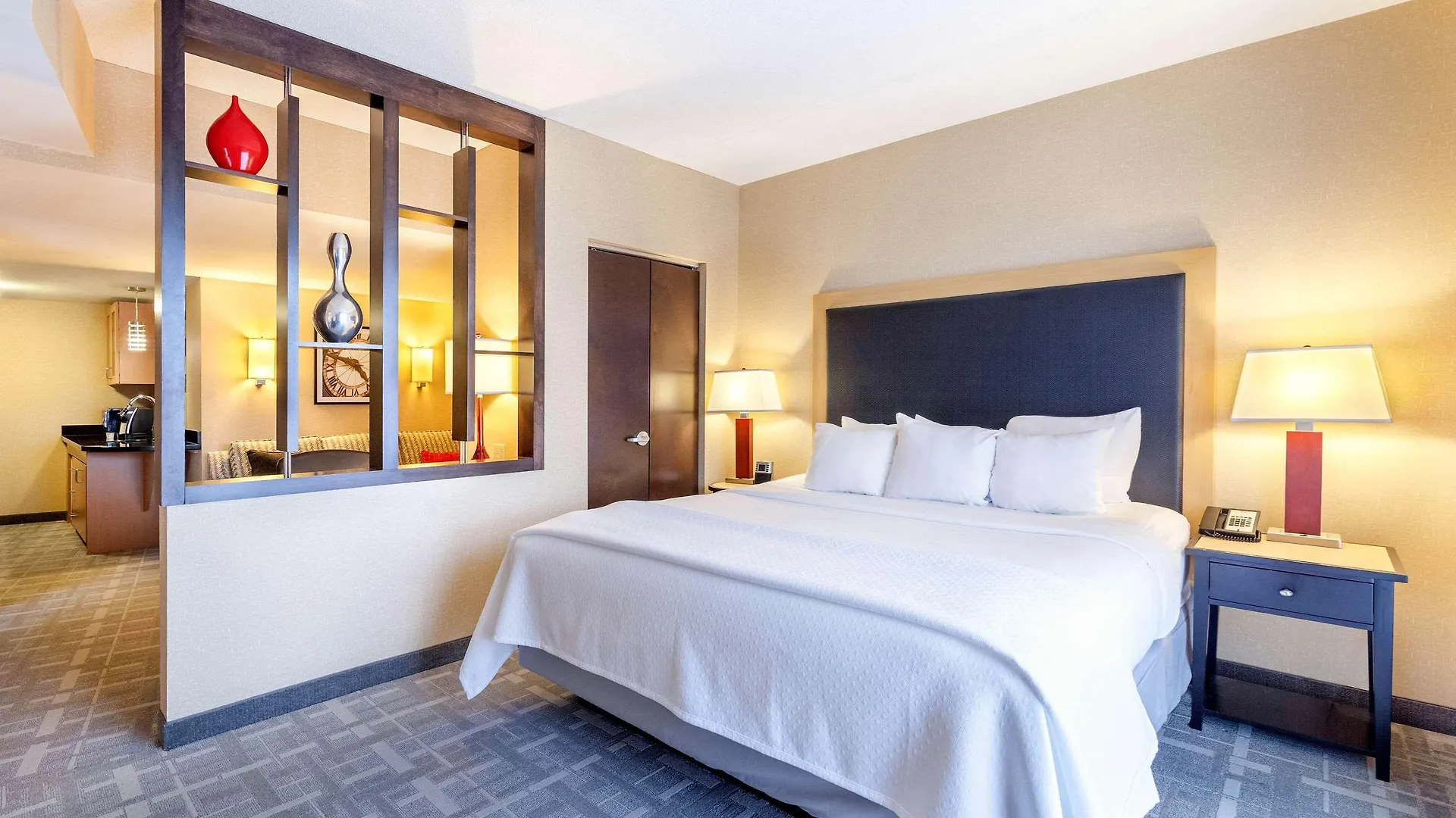 Cambria Hotel Pittsburgh - Downtown